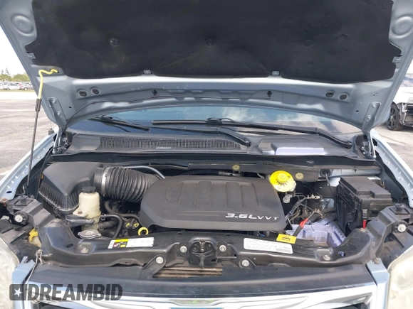2013 Chrysler Town & Country Touring with VIN 2C4RC1BG3DR736862, listed as a IAAI auction lot 42131041 with 130,505 mi miles and . Bid and sale history available at DreamBid. Image 10.