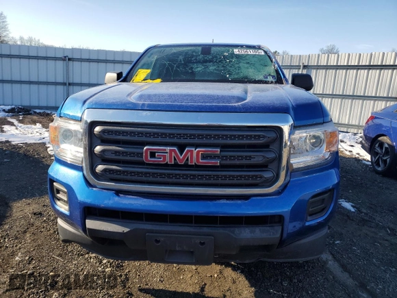 2019 GMC Canyon 2WD with VIN 1GTG5BEA3K1156561, listed as a Copart auction lot 42561105 with 51,797 mi miles and Salvage Title. Bid and sale history available at carsss.com. Image 5.