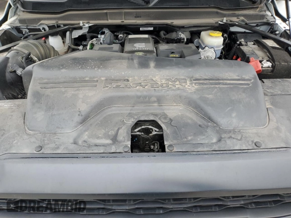 2024 Ram 2500 Tradesman z VIN 3C6UR5HL6RG270224, wystawiony jako Copart lot #45301145 z przebiegiem 44 193 mil mil oraz Szkoda całkowita • Salvage title. Historia ofert i sprzedaży dostępna na DreamBid. Obrazek 11.