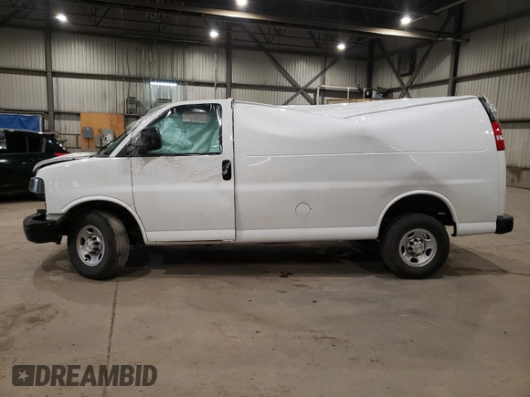 2020 Chevrolet Express Cargo Van with VIN 1GCWGAFP6L1179269, listed as a Copart auction lot 88147615 with 42,377 mi miles and Non Repairable. Bid and sale history available at carsss.com. Image 9.