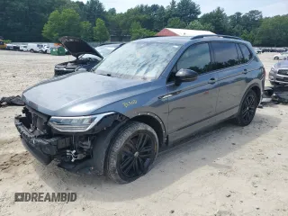 2022 Volkswagen Tiguan SE R-Line Black с VIN 3VV8B7AX0NM091052, выставлен на аукционе Copart как лот 60020515 с пробегом 46 687 миль миль и Списание • Salvage title. История ставок и продаж доступна на DreamBid. Изображение 1.