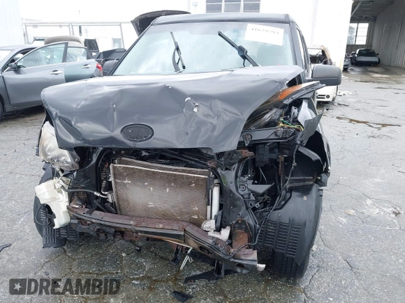 2011 Kia Soul with VIN KNDJT2A12B7303712, listed as a IAAI auction lot 41629793 with 127,167 mi miles. Bid and sale history available at carsss.com. Image 6.