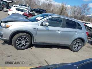 2018 Mitsubishi Outlander SE with VIN JA4AR3AW1JU005095, listed as a IAAI auction lot 41834921 with 127,137 mi miles and . Bid and sale history available at DreamBid. Image 14.