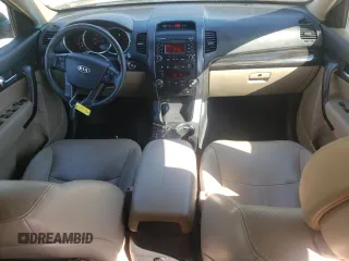 2011 Kia Sorento EX with VIN 5XYKU3A11BG119498, listed as a Copart auction lot 53021245 with 144,844 mi miles and Salvage Title. Bid and sale history available at carsss.com. Image 8.