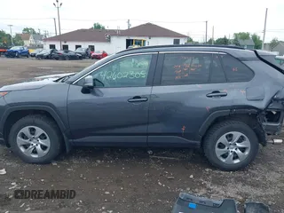 2021 Toyota RAV4 LE with VIN 2T3G1RFV5MW158239, listed as a IAAI auction lot 42602305 with 51,275 mi miles and . Bid and sale history available at DreamBid. Image 14.