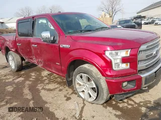 2017 Ford F-150 XL with VIN 1FTEW1EG3HFB76923, listed as a IAAI auction lot 40390419 with 140,758 mi miles. Bid and sale history available at carsss.com. Image 1.