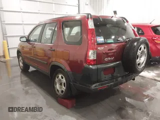 2006 Honda CR-V LX with VIN JHLRD78546C033372, listed as a IAAI auction lot 41494094 with 179,465 mi miles and . Bid and sale history available at carsss.com. Image 3.