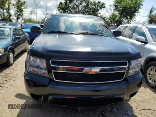 2008 Chevrolet Suburban Commercial with VIN 1GNFC16098R257297, listed as a Copart auction lot 73736354 with 0 mi miles and Non Repairable. Bid and sale history available at carsss.com. Image 5.