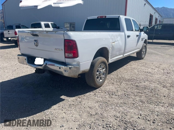 2015 Ram 2500 Tradesman z VIN 3C6TR5HT8FG553456, wystawiony jako Copart lot #56346855 z przebiegiem 257 481 mil mil oraz Czysty tytuł • Clean title. Historia ofert i sprzedaży dostępna na DreamBid. Obrazek 4.