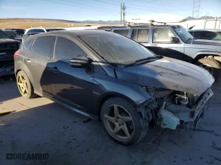 2017 Ford Focus ST with VIN 1FADP3L92HL223228, listed as a Copart auction lot 84267784 with 112,716 mi miles and Salvage Title. Bid and sale history available at carsss.com. Image 4.