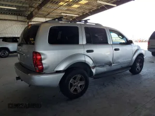 2005 Dodge Durango SLT with VIN 1D8HB48D15F509693, listed as a Copart auction lot 63785675 with 228,583 mi miles and Salvage title. Bid and sale history available at DreamBid. Image 3.