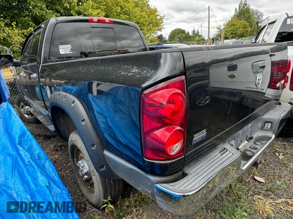 2008 Dodge 3500 Laramie z VIN 3D7MX38AX8G221632, wystawiony jako Copart lot #73439784 z przebiegiem 217 087 mil mil oraz Czysty tytuł • Clean title. Historia ofert i sprzedaży dostępna na DreamBid. Obrazek 4.