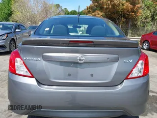 2016 Nissan Versa S z VIN 3N1CN7AP5GL916028, wystawiony jako IAAI lot #41923508 z przebiegiem 113 224 mil mil oraz . Historia ofert i sprzedaży dostępna na DreamBid. Obrazek 16.