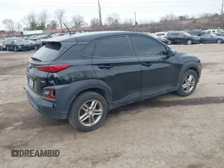 2018 Hyundai Kona SE with VIN KM8K1CAA9JU081990, listed as a IAAI auction lot 41641172 with 79,396 mi miles. Bid and sale history available at carsss.com. Image 4.