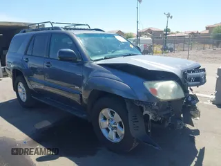 2003 Toyota 4Runner SR5 z VIN JTEZU14R238005857, wystawiony jako IAAI lot #42255305 z przebiegiem 248 285 mil mil oraz . Historia ofert i sprzedaży dostępna na DreamBid. Obrazek 1.