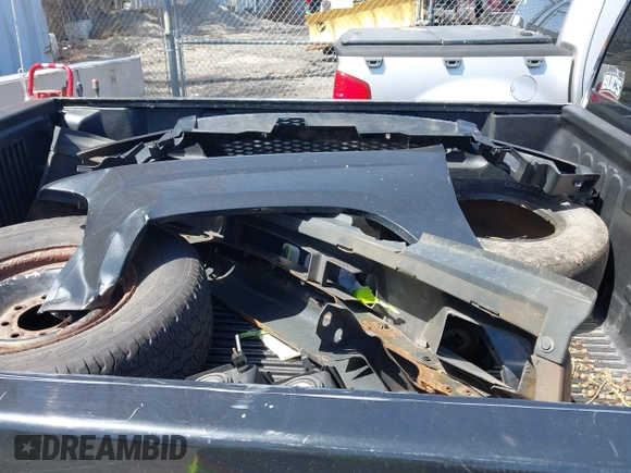 2009 Chevrolet Colorado Work Truck with VIN 1GCDT199498138526, listed as a IAAI auction lot 42112455 with 211,039 mi miles. Bid and sale history available at carsss.com. Image 12.
