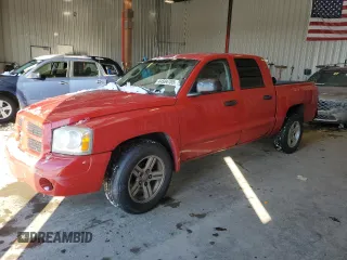 2007 Dodge Dakota SLT with VIN 1D7HW48PX7S195197, listed as a Copart auction lot 44504705 with 206,111 mi miles and Clean Title. Bid and sale history available at carsss.com. Image 1.