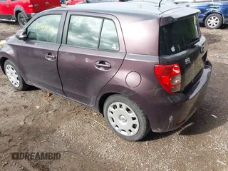 2013 Scion xD z VIN JTKKUPB41D1031238, wystawiony jako IAAI lot #42339014 z przebiegiem 217 131 mil mil oraz . Historia ofert i sprzedaży dostępna na DreamBid. Obrazek 3.