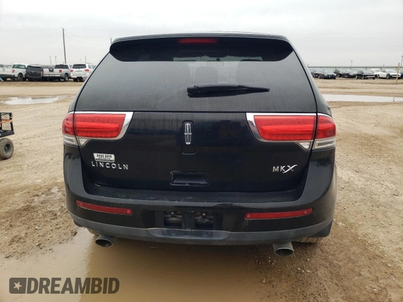 2012 Lincoln MKX with VIN 2LMDJ6JK4CBL01777, listed as a Copart auction lot 47682795 with 186,511 mi miles and Salvage Title. Bid and sale history available at carsss.com. Image 6.