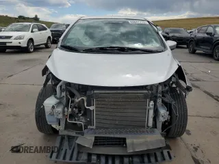 2017 Nissan Note SV с VIN 3N1CE2CP9HL360839, выставлен на аукционе Copart как лот 63847715 с пробегом 103 826 миль миль и Списание • Salvage title. История ставок и продаж доступна на DreamBid. Изображение 5.