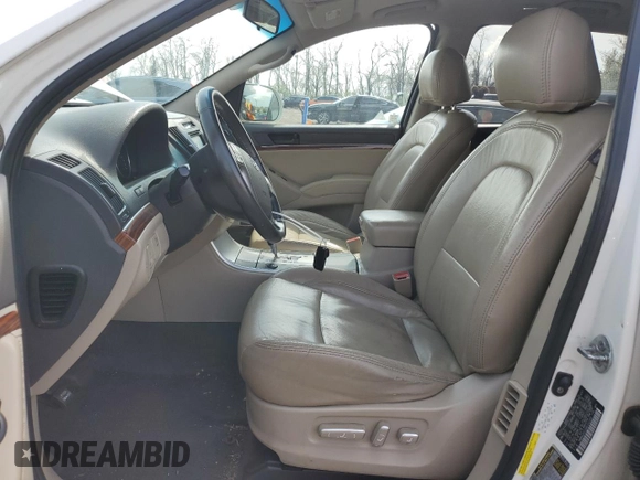 2011 Hyundai Veracruz GLS with VIN KM8NUDCC0BU162595, listed as a Copart auction lot 51791535 with 246,803 mi miles and Salvage Title. Bid and sale history available at DreamBid. Image 7.