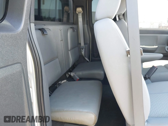 2008 Dodge Dakota ST with VIN 1D7HE22K08S550478, listed as a IAAI auction lot 42194745 with 197,358 mi miles and . Bid and sale history available at DreamBid. Image 8.