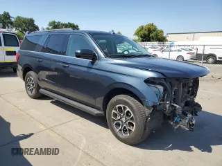 2023 Ford Expedition Max XLT с VIN 1FMJK1J86PEA47731, выставлен на аукционе Copart как лот 55151635 с пробегом 26 210 миль миль и Списание • Salvage title. История ставок и продаж доступна на DreamBid. Изображение 4.