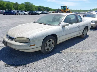 1998 Chevrolet Monte Carlo LS z VIN 2G1WW12MXW9114335, wystawiony jako IAAI lot #42284798 z przebiegiem 214 728 mil mil oraz . Historia ofert i sprzedaży dostępna na DreamBid. Obrazek 6.