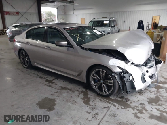 2020 BMW 5 Series M550i xDrive z VIN WBAJS7C07LCD85532, wystawiony jako IAAI lot #41518071 z przebiegiem 57 645 mil mil oraz . Historia ofert i sprzedaży dostępna na DreamBid. Obrazek 1.