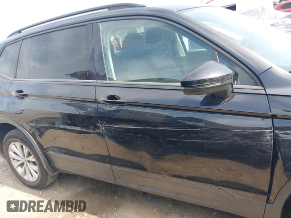 2020 Volkswagen Tiguan S with VIN 3VV1B7AX1LM086019, listed as a IAAI auction lot 42458434 with 114,413 mi miles and . Bid and sale history available at DreamBid. Image 13.