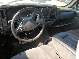 2007 Chevrolet Silverado 1500 LS with VIN 2GCEC13V971141514, listed as a Copart auction lot 54077365 with Not Provided miles and Salvage Title. Bid and sale history available at DreamBid. Image 8.