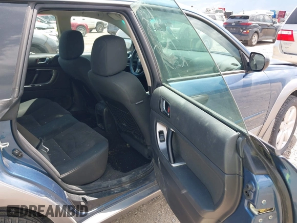 2008 Subaru Outback i with VIN 4S4BP61C287343052, listed as a IAAI auction lot 42583382 with 139,312 mi miles and . Bid and sale history available at DreamBid. Image 8.