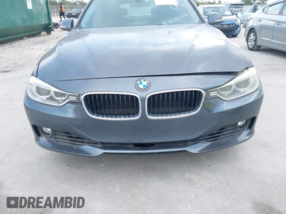 2015 BMW 3 Series 328i с VIN WBA3A5G55FNS85005, выставлен на аукционе IAAI как лот 41980680 с пробегом 136 517 миль миль и . История ставок и продаж доступна на DreamBid. Изображение 6.