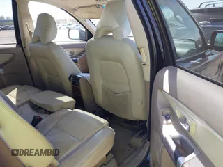 2007 Volvo XC90 I6 with VIN YV4CZ982771379514, listed as a IAAI auction lot 42064213 with 185,693 mi miles. Bid and sale history available at carsss.com. Image 8.