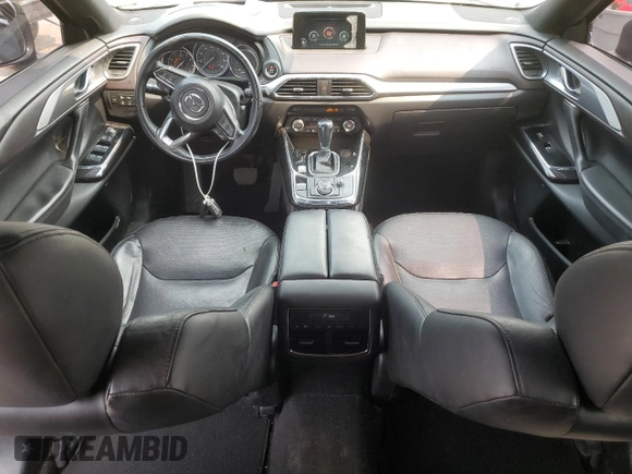 2017 Mazda CX-9 Grand Touring z VIN JM3TCADYXH0138805, wystawiony jako Copart lot #59201915 z przebiegiem 147 896 mil mil oraz Czysty tytuł • Clean title. Historia ofert i sprzedaży dostępna na DreamBid. Obrazek 8.