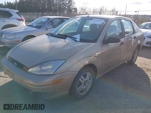 2001 Ford Focus SE with VIN 1FAFP34P71W313484, listed as a IAAI auction lot 41740406 with 141,385 mi miles and . Bid and sale history available at carsss.com. Image 2.