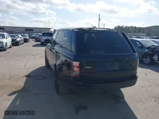 2015 Land Rover Range Rover Supercharged with VIN SALGS2TF8FA225962, listed as a IAAI auction lot 41757065 with 123,590 mi miles. Bid and sale history available at carsss.com. Image 3.