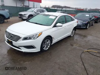 2016 Hyundai Sonata SE with VIN 5NPE24AF2GH351953, listed as a IAAI auction lot 41658674 with 126,126 mi miles and . Bid and sale history available at carsss.com. Image 17.