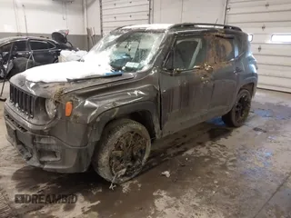2016 Jeep Renegade Latitude with VIN ZACCJBBTXGPD19844, listed as a IAAI auction lot 41385777 with 102,891 mi miles. Bid and sale history available at carsss.com. Image 18.