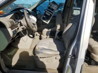 2006 Mercury Monterey z VIN 2MRDA22236BJ00297, wystawiony jako Copart lot #84944834 z przebiegiem Nie podano mil oraz Szkody całkowita. Historia ofert i sprzedaży dostępna na DreamBid. Obrazek 7.