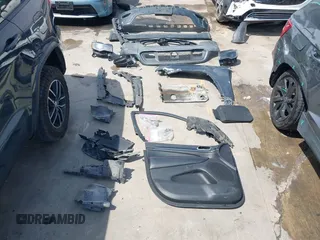 2017 Jeep Grand Cherokee Trailhawk with VIN 1C4RJFLG4HC843628, listed as a IAAI auction lot 42053878 with 83,551 mi miles and . Bid and sale history available at DreamBid. Image 12.