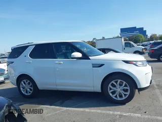 2017 Land Rover Discovery SE with VIN SALRGBBV7HA046897, listed as a IAAI auction lot 41988565 with 108,162 mi miles. Bid and sale history available at carsss.com. Image 13.