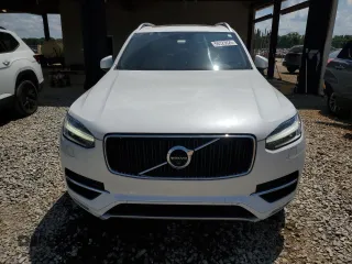 2018 Volvo XC90 Momentum с VIN YV4A22PK0J1193423, выставлен на аукционе Copart как лот 55323625 с пробегом 139 705 миль миль и Списание • Salvage title. История ставок и продаж доступна на DreamBid. Изображение 5.