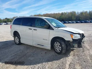 2019 Dodge Grand Caravan SE with VIN 2C7WDGBG7KR803126, listed as a IAAI auction lot 40835937 with 63,100 mi miles and . Bid and sale history available at DreamBid. Image 1.