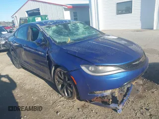 2015 Chrysler 200 S with VIN 1C3CCCBBXFN566123, listed as a IAAI auction lot 41691158 with 149,283 mi miles. Bid and sale history available at carsss.com. Image 1.