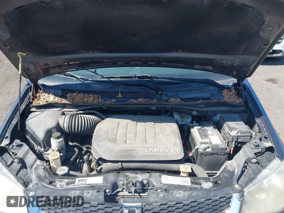 2017 Dodge Grand Caravan SE with VIN 2C4RDGBG6HR822561, listed as a IAAI auction lot 42133347 with 120,531 mi miles and . Bid and sale history available at DreamBid. Image 10.