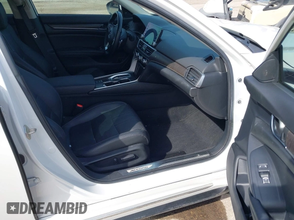 2019 Honda Accord Touring with VIN 1HGCV2F98KA010158, listed as a IAAI auction lot 41914888 with 46,960 mi miles and . Bid and sale history available at DreamBid. Image 5.