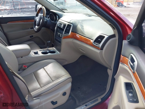 2011 Jeep Grand Cherokee Overland with VIN 1J4RR6GT9BC560482, listed as a IAAI auction lot 41544308 with 111,029 mi miles. Bid and sale history available at carsss.com. Image 5.