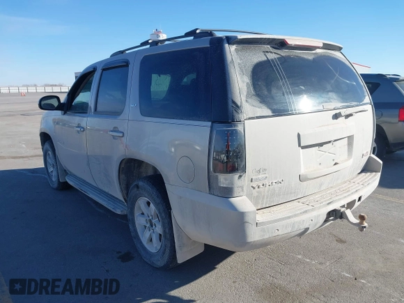 2009 GMC Yukon SLT w/4SA with VIN 1GKFK33039J117245, listed as a IAAI auction lot 41421302 with 199,864 mi miles. Bid and sale history available at carsss.com. Image 3.