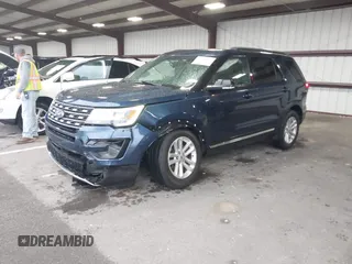 2017 Ford Explorer XLT with VIN 1FM5K7DH9HGB38952, listed as a IAAI auction lot 42381832 with 98,871 mi miles and . Bid and sale history available at DreamBid. Image 18.